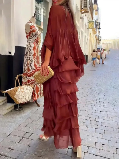 Vestido assimétrico com camadas e folhos